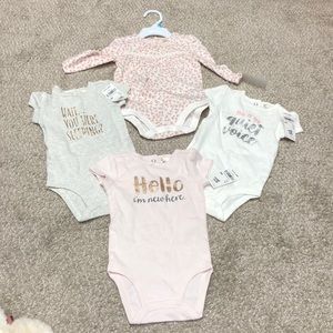 OshKosh Onesie 6m bundle